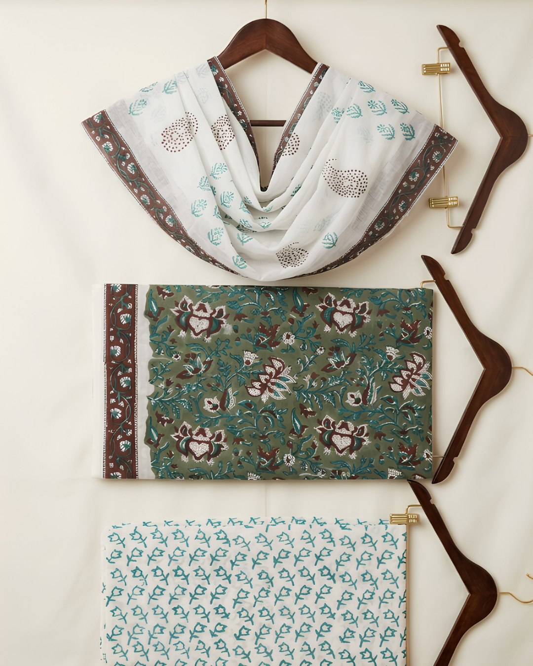 Kalamkari Block Print Unstitched Suit Set in ivory with large rose motif